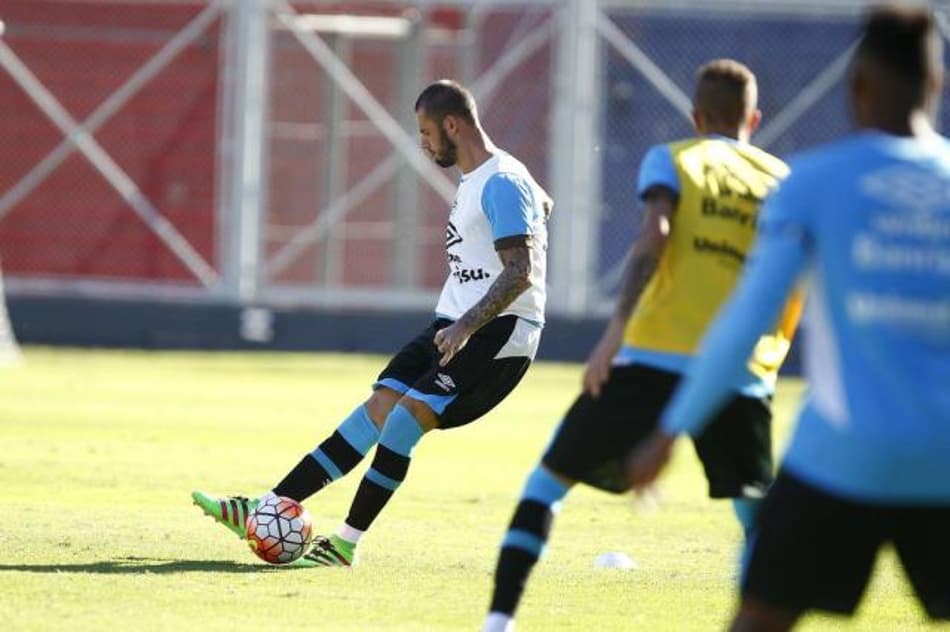 Fred pede Grêmio forte em contra-ataques contra San Lorenzo
