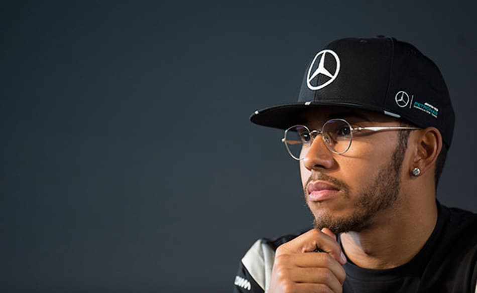 Polícia neozelandesa investiga Lewis Hamilton