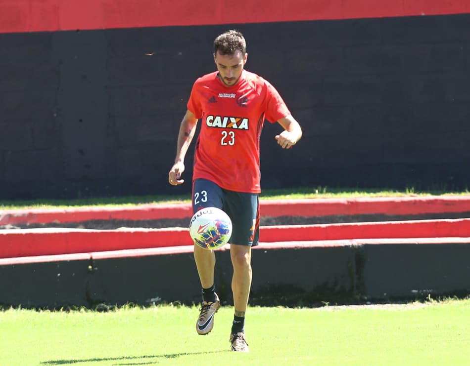 Com Mancuello entre titulares e Emerson na reserva, Muricy testa Flamengo no 4-4-2