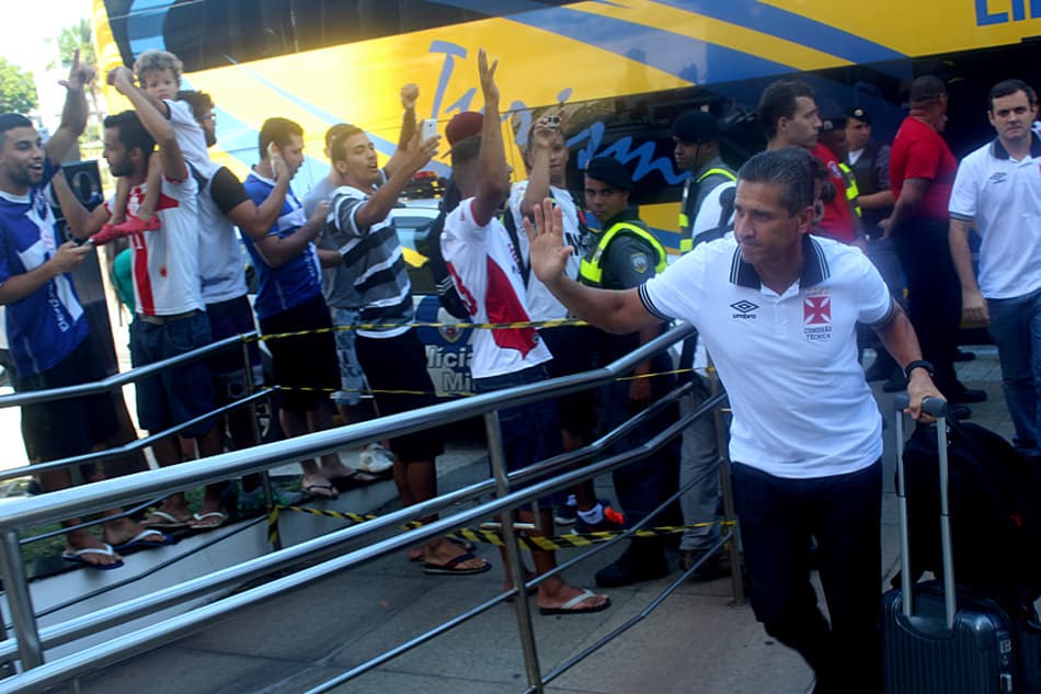 Seis anos depois, Vasco volta a jogar no Espírito Santo com casa cheia