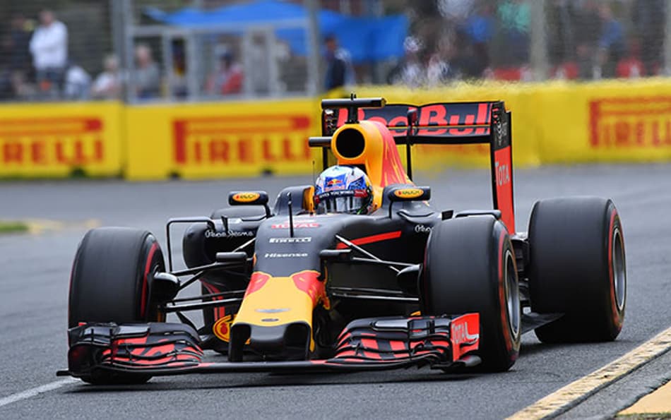 Ricciardo aprova Q1 e Q2, mas critica parte final da sessão