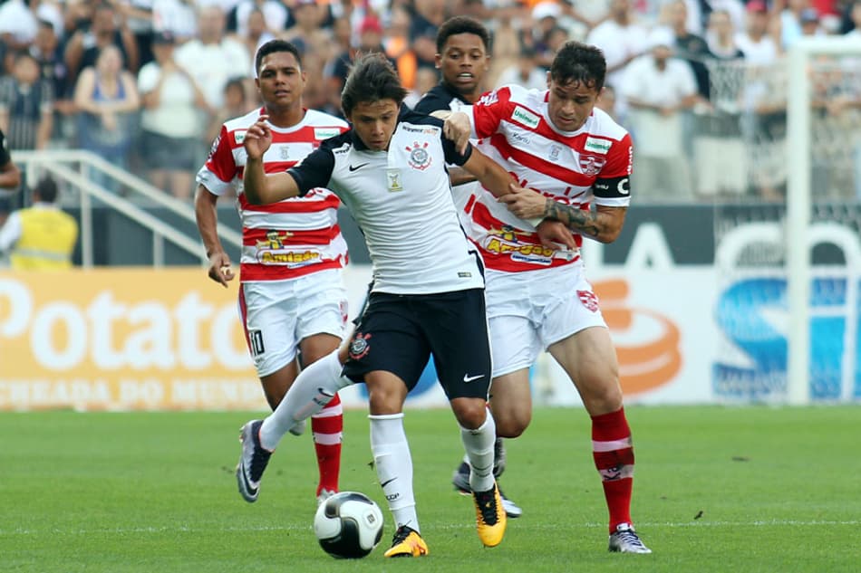 AO VIVO! Timão enfrenta o Linense na Arena