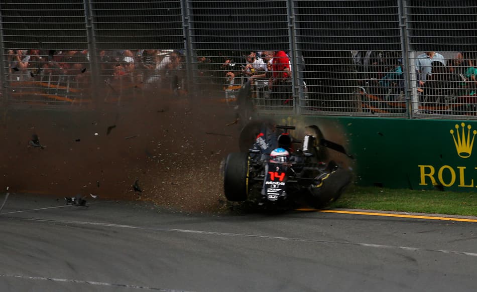 FIA vai investigar quebra do assento de Alonso