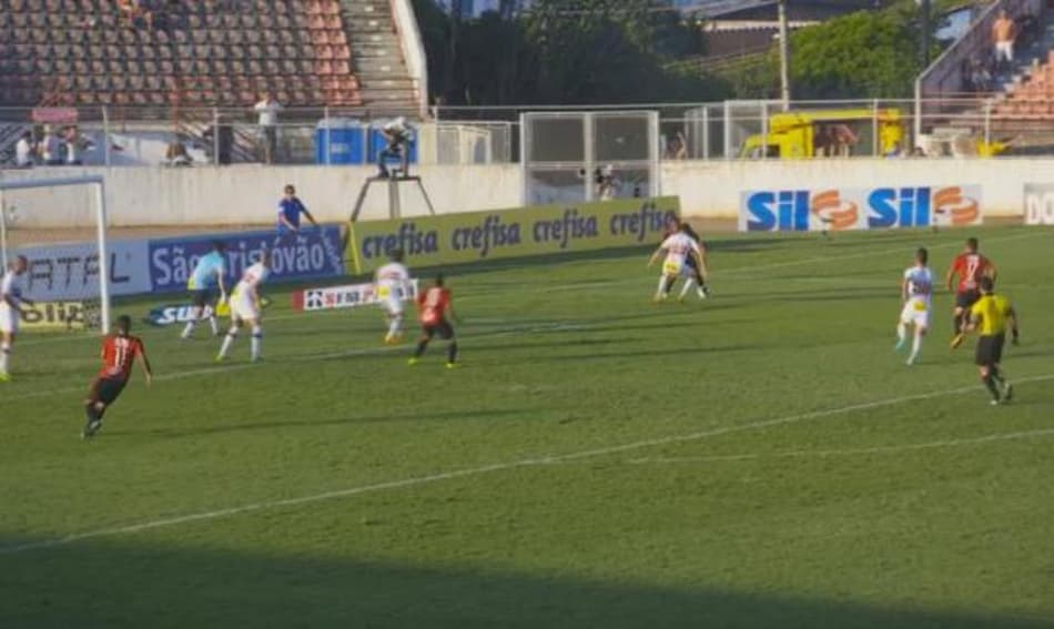 Fora de casa, São Paulo cede o empate no final contra o Ituano
