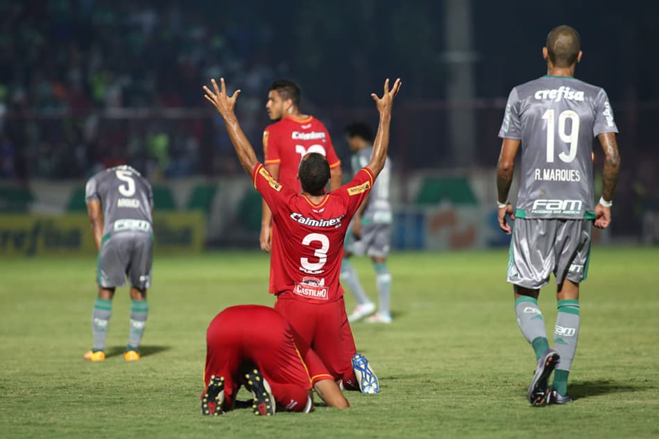 Super-Raio X: Bola no pé e vaga na mão: Audax triunfa com seu estilo e tendência é seguida no Paulistão