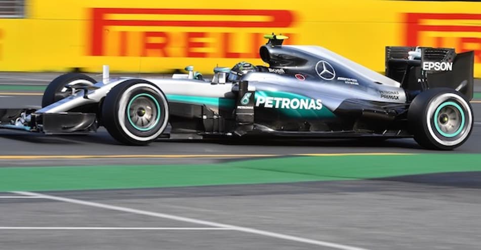 Mercedes pode ter errado na escolha de pneus para o GP do Bahrain