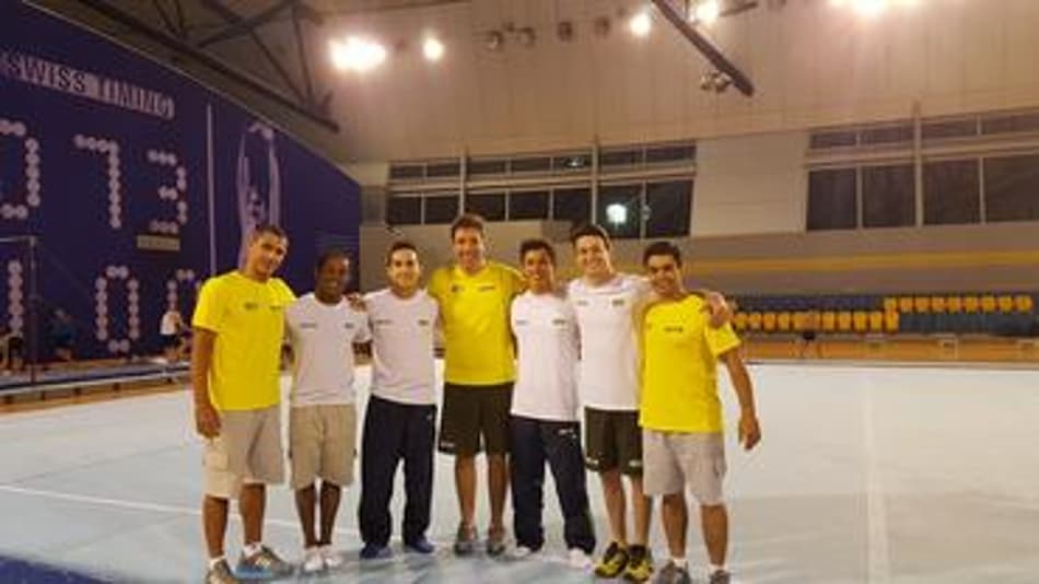 Seleção Masculina de Ginástica em Doha (Foto: Divulgação)