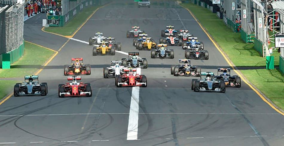 Lewis Hamilton: Mercedes precisa melhorar as largadas