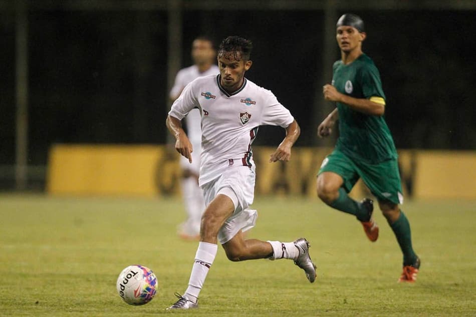 ATUAÇÕES: Scarpa e Osvaldo ditam o ritmo na vitória do Fluminense