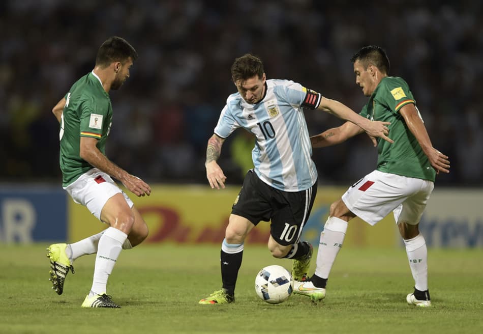 AGORA! Messi comanda Argentina em partida contra a Bolívia