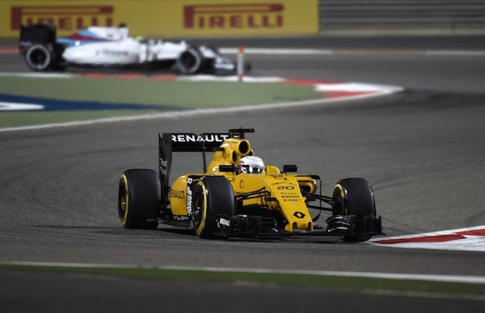 Kevin Magnussen é punido e terá que largar dos boxes