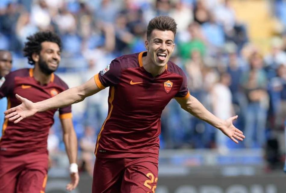 Dérbi da capital: Roma goleia a Lazio e se aproxima de vaga na Champions
