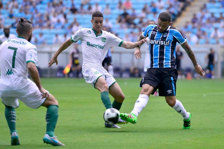 Com gol de Luan no fim, Grêmio empata com Juventude na Arena