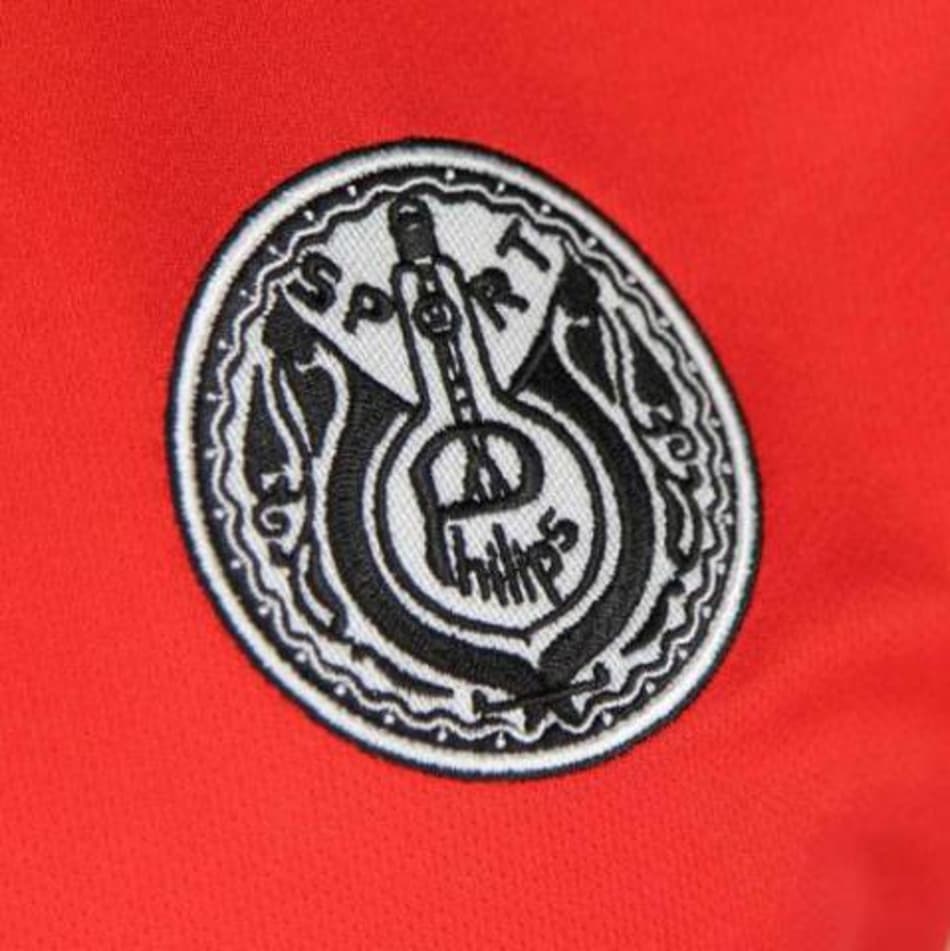 Campeão holandês ganha novo uniforme para temporada. Veja fotos!