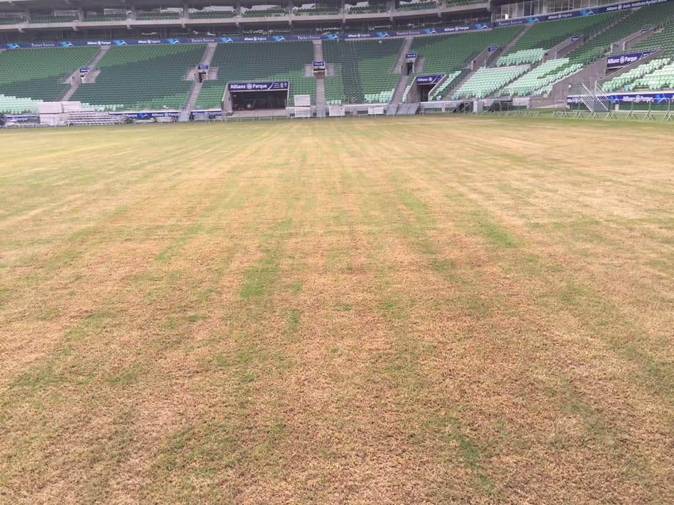 Allianz Parque passa por plantio da grama de inverno entre shows