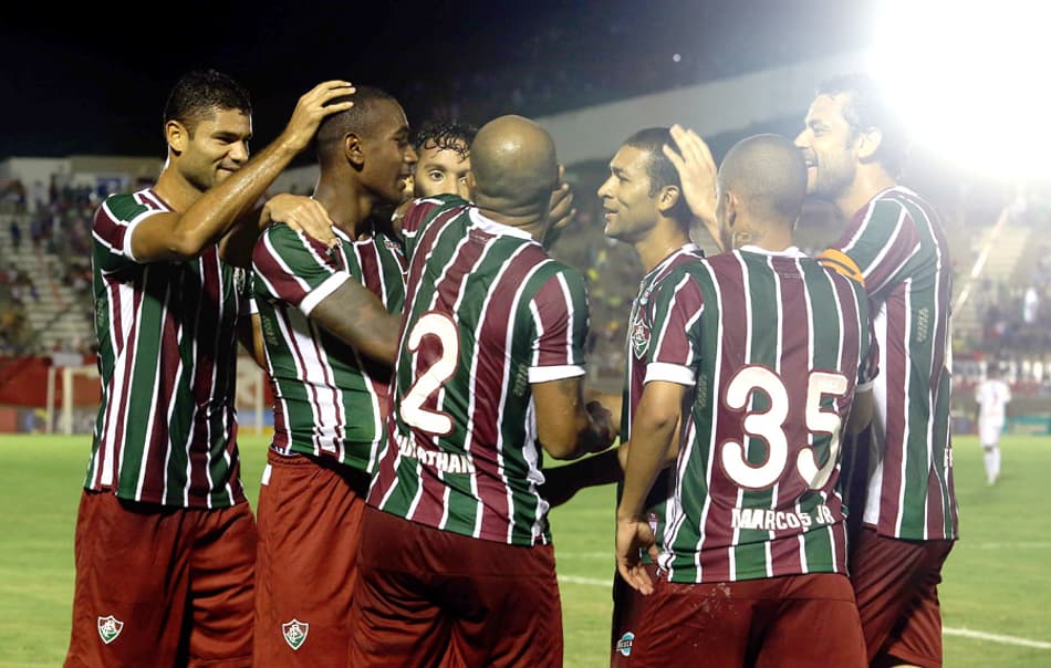 De olho nas decisões do Carioca, Gum exalta evolução do Fluminense