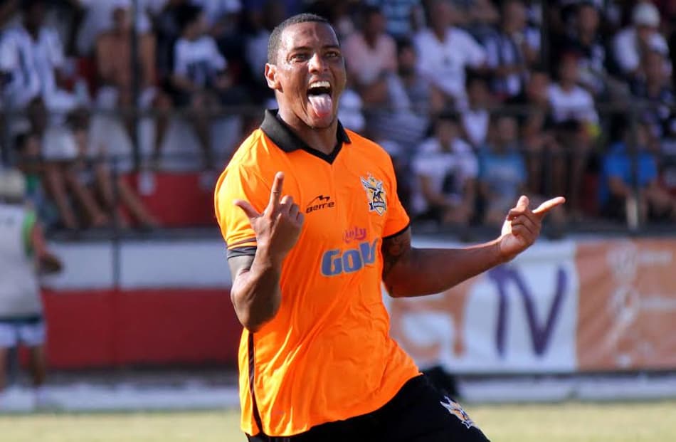 Com gol de ex-Vasco, Nova Iguaçu empata e se aproxima da semifinal