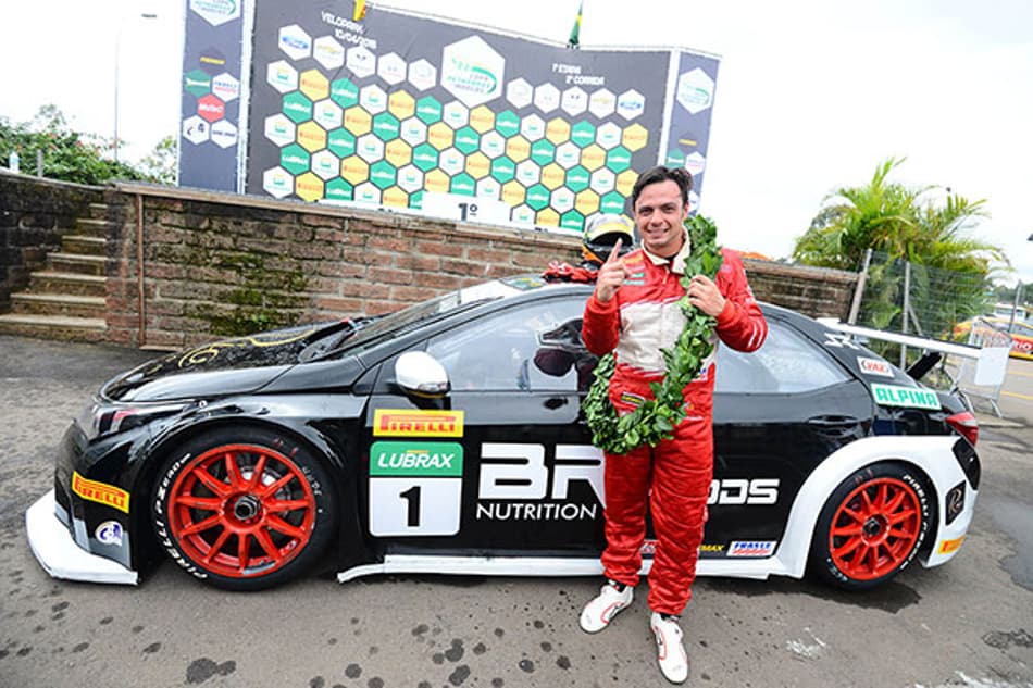 Copa de Marcas: "Classificando", Thiago Marques vence com Toyota