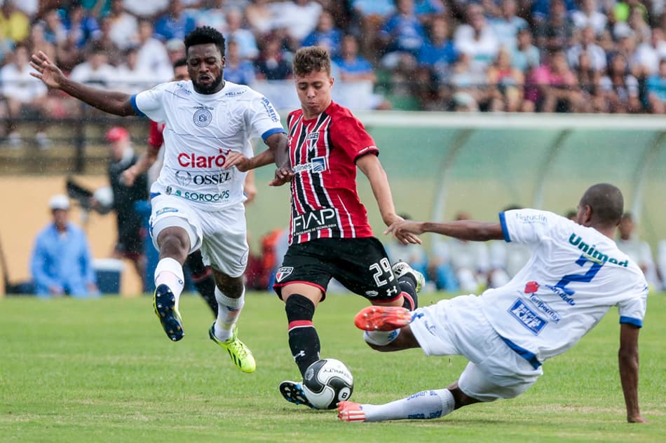 SIGA! São Paulo encara o São Bento pelo Paulista