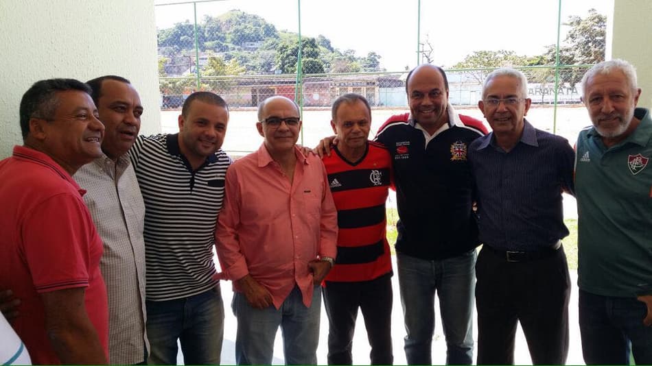 Presidente do Flamengo faz visita a Queimados