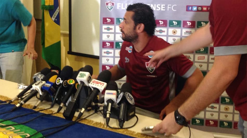 AGORA! Fred dá entrevista coletiva após ser reintegrado ao elenco do Flu