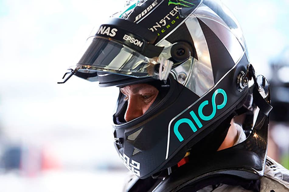 Rosberg supera Hamilton no primeiro treino em Xangai