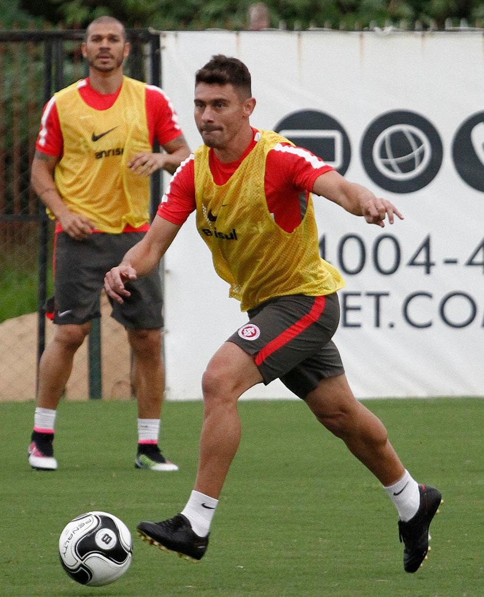 Alex cita Fernandão e pede empenho do Inter nesta reta final de Brasileiro