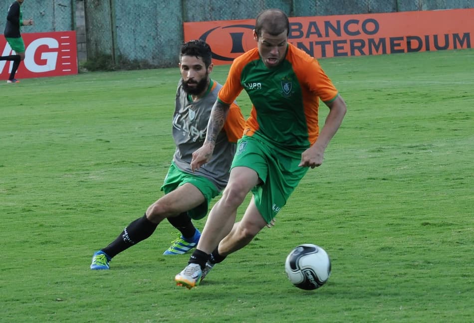 Tiago Luis confia na força do Horto para o Coelho vencer a 1ª semifinal