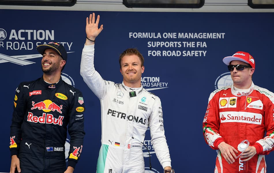 Mika Hakkinen declara confiança em título de Rosberg