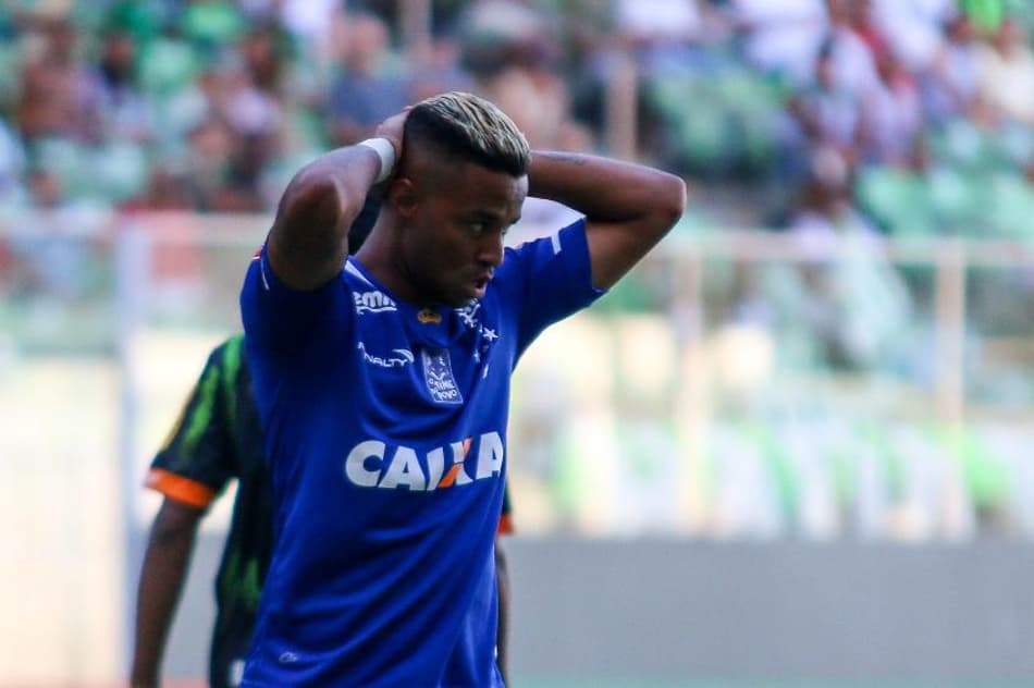 América-MG x Cruzeiro - Rafael Silva (Foto: Dudu Macedo/Fotoarena/LANCE!press!)