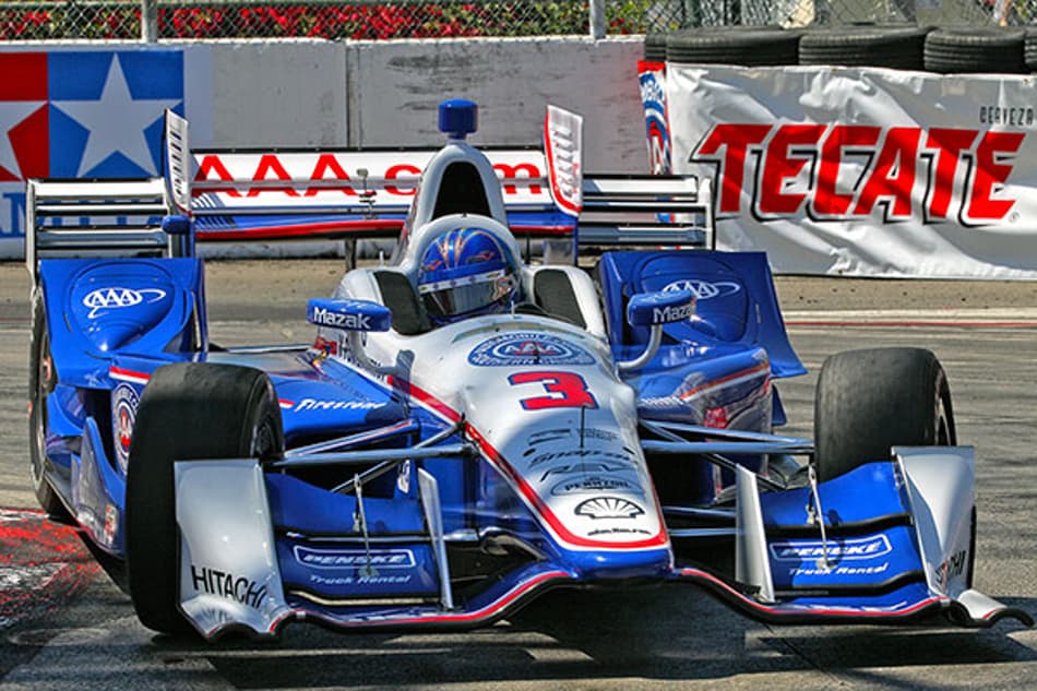 Helio Castroneves conquista a pole-position em Long Beach