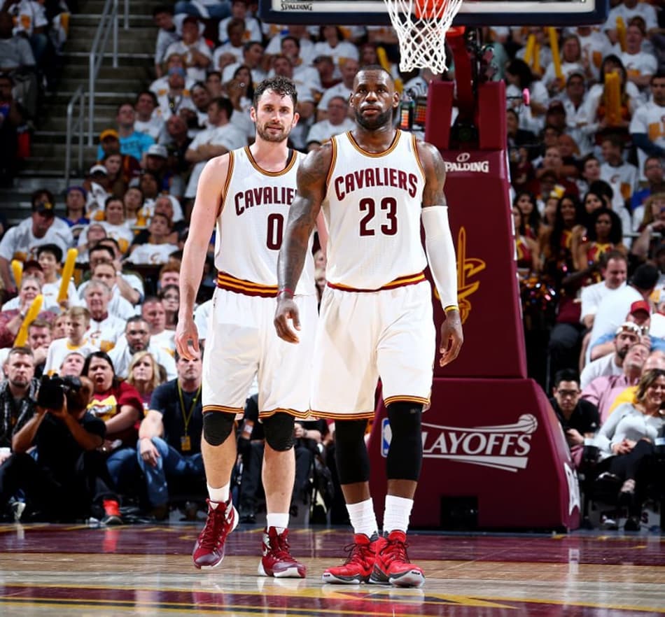 Cavs humilha Raptors, abre 3 a 2 na série e fica a uma vitória da final da NBA