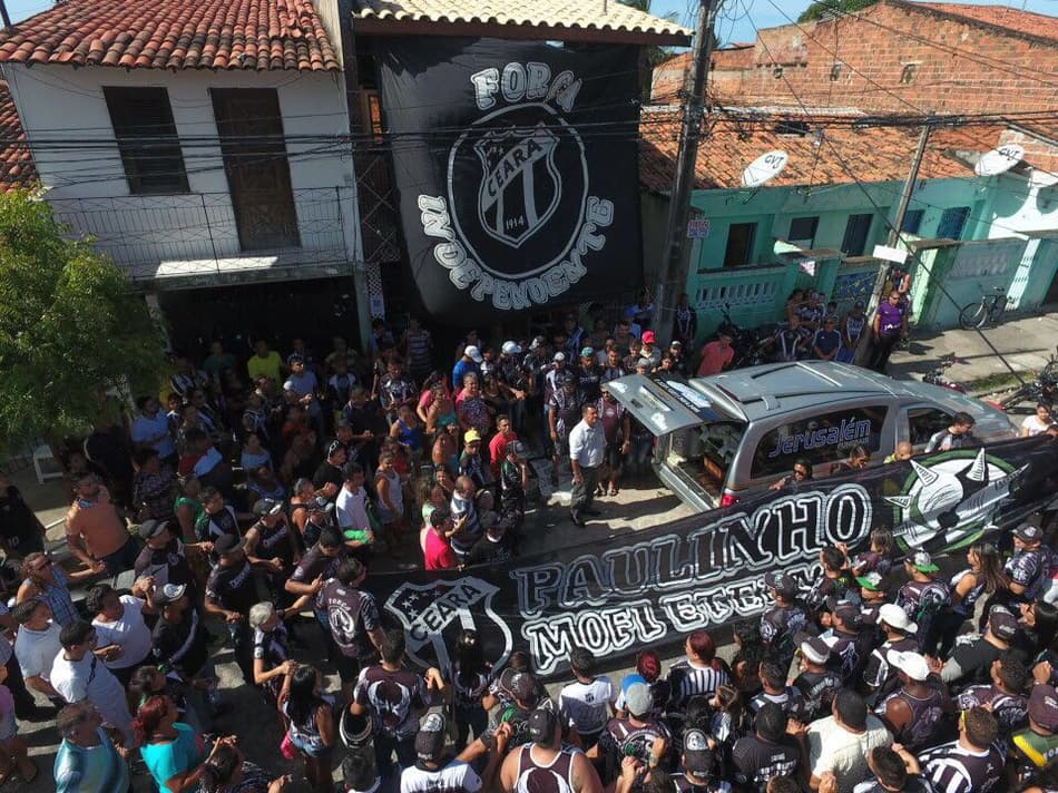 Presidente de torcida organizada do Ceará é assassinado com sete tiros