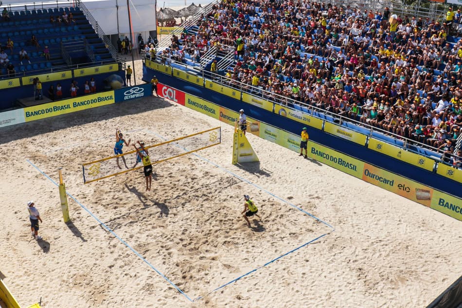 VÔLEI DE PRAIA: Fortaleza sedia etapa com campeões mundiais, pan-americanos e times da casa
