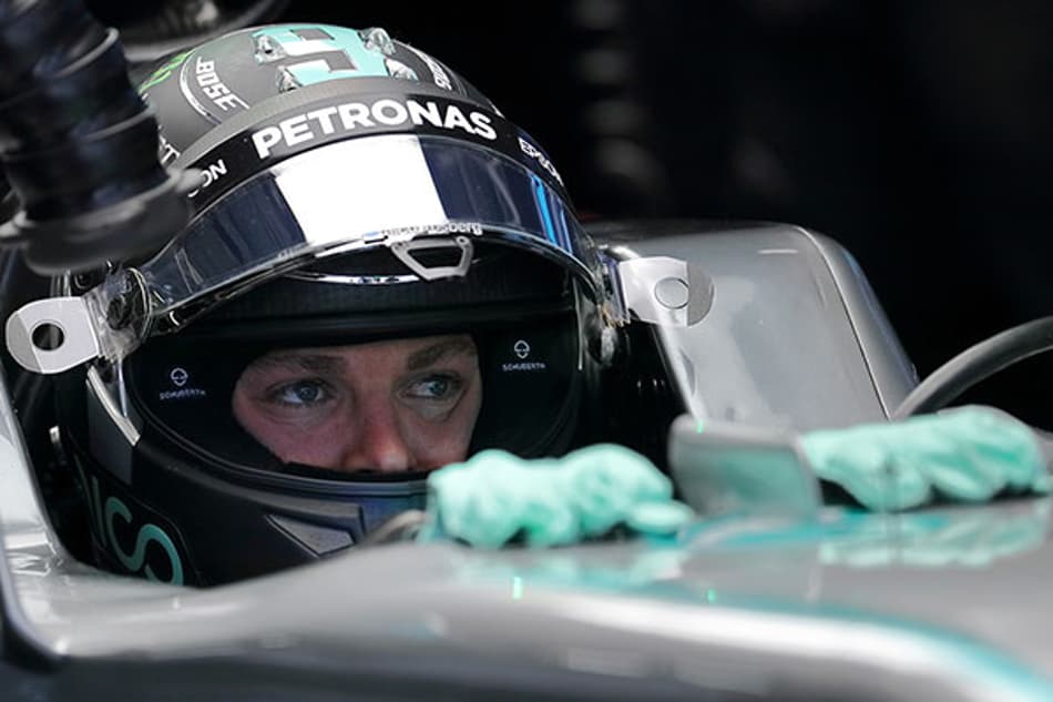 Rosberg mantém baixas expectativas para 2017