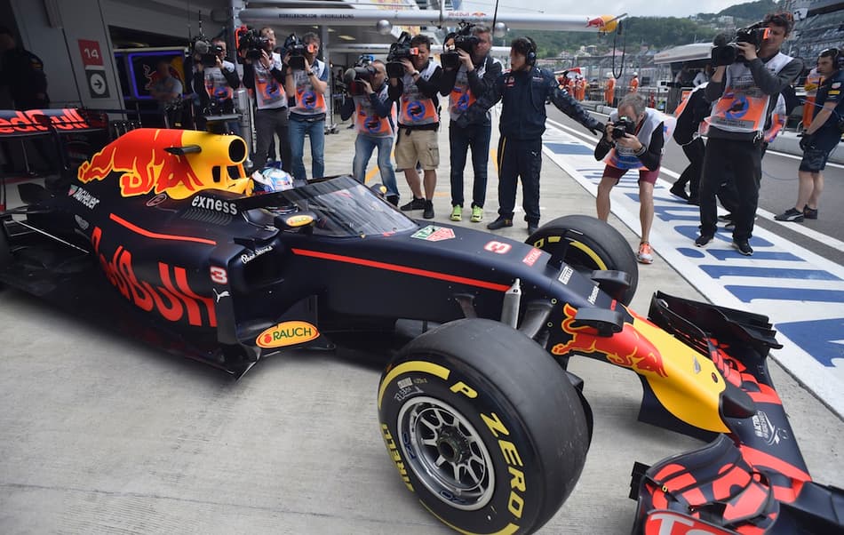 Red Bull testou proteção do cockpit durante o primeiro treino na Rússia