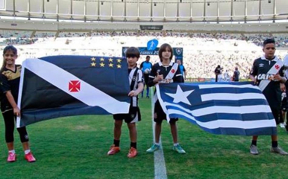 Vasco e Botafogo provocam Flamengo pelas redes sociais
