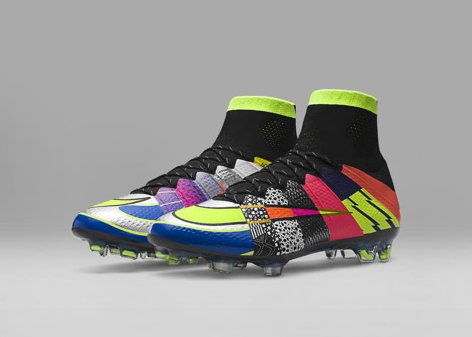 Nike lança chuteira que faz homenagem a modelo eternizado por Ronaldo Fenômeno