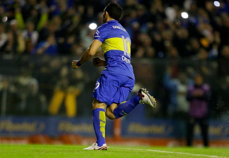 Tevez comanda vitória sobre Cerro e coloca o Boca nas quartas de final