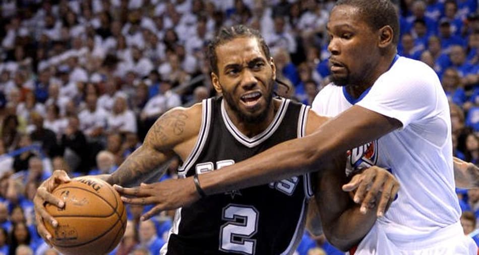 Spurs vence Thunder fora de casa e recupera mando de quadra