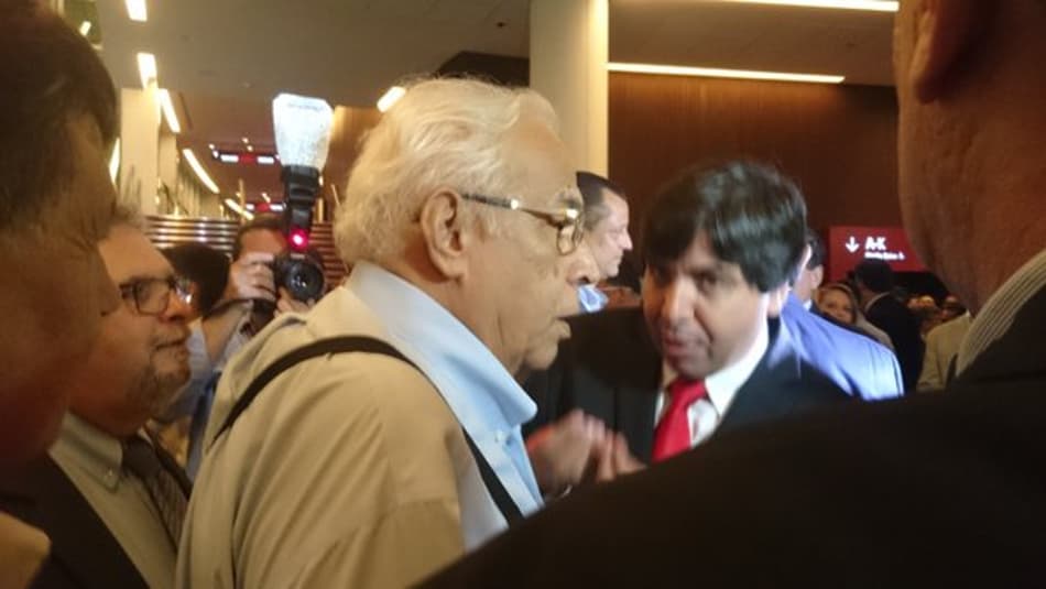 Vasco vive período de olho em renovações e reforços para o ano