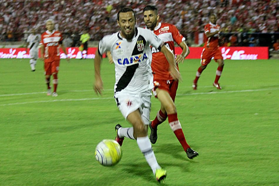 Caçado em campo, Nenê minimiza pancadas: ‘Não vou deixar de jogar’