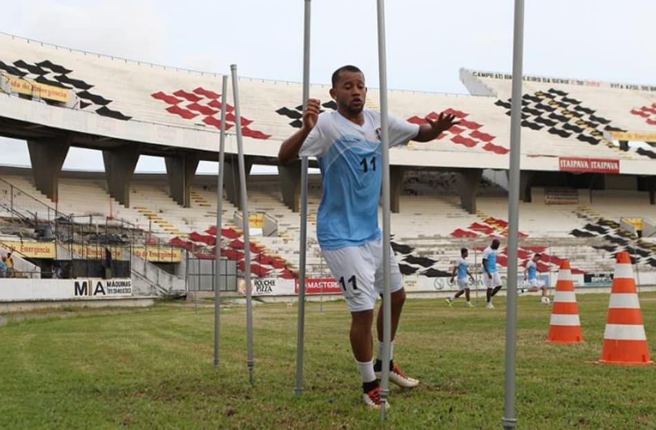 Lesionado, Lelê desfalca o Santa Cruz na estreia do Brasileirão