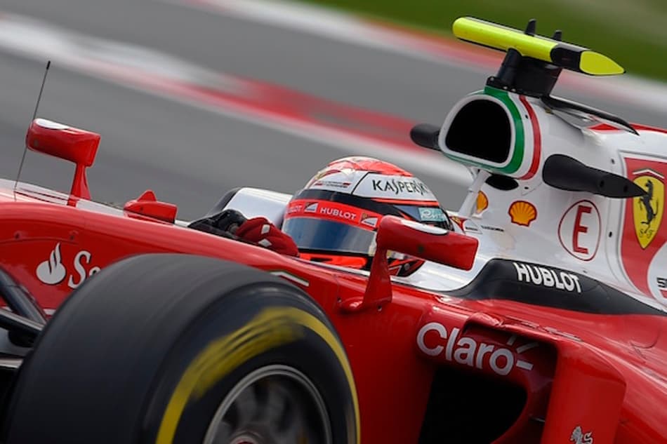 Chefe sugere que Raikkonen deve permanecer na Ferrari