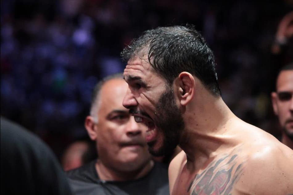 Minotouro cai no doping, é retirado do UFC Canadá, mas alega inocência