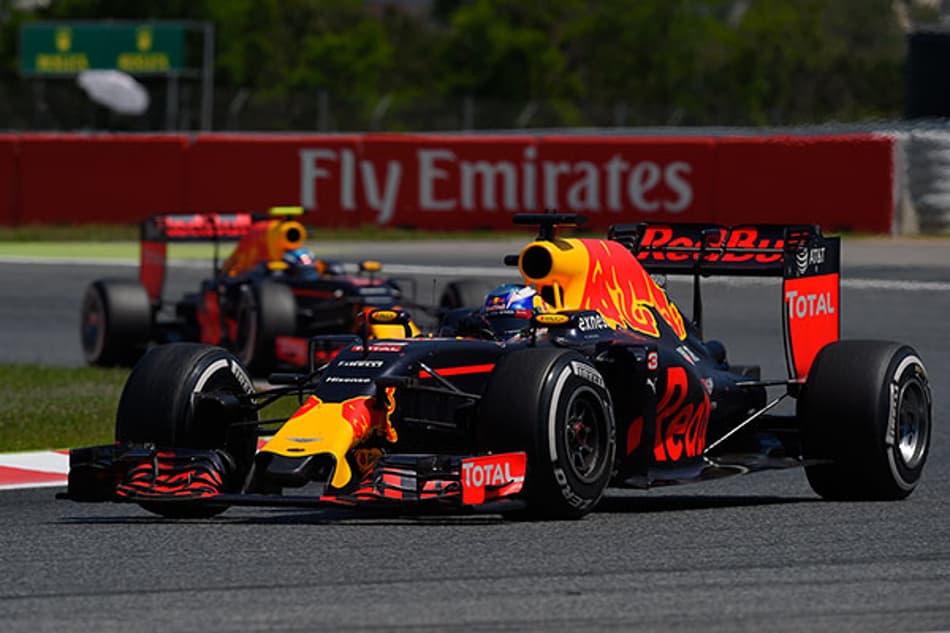 Ricciardo crê que estratégia errada custou sua vitória