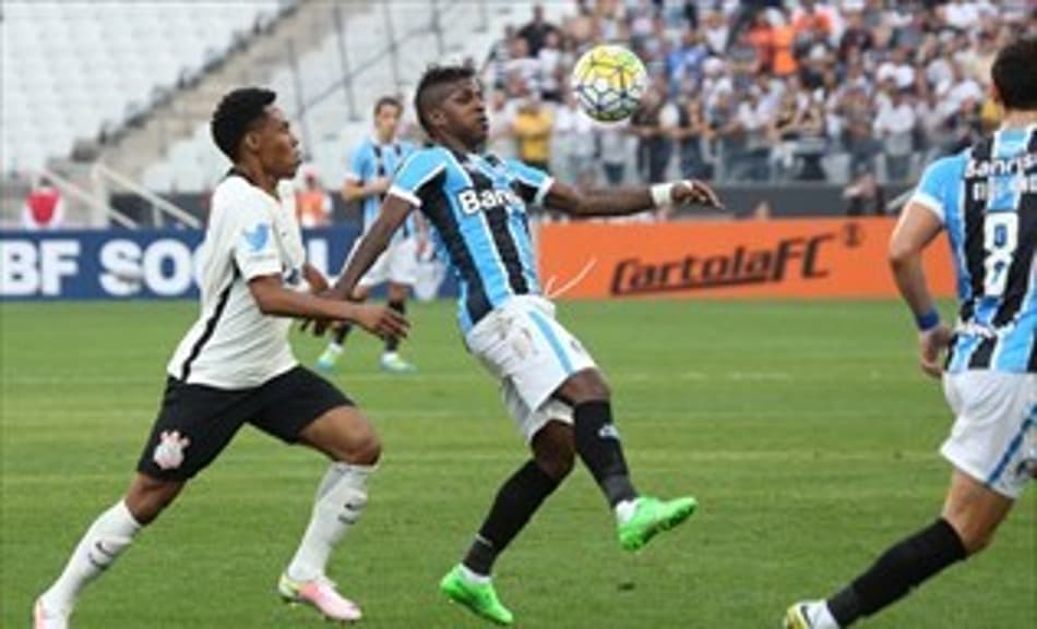 Grêmio tenta quebrar incômodo jejum diante do Corinthians