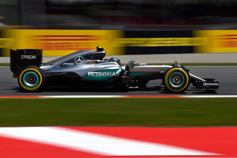 Mercedes continuará com as mesmas clientes em 2017