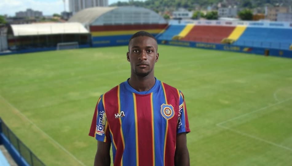 Novo reforço do Vasco, William Oliveira se destacou pelos desarmes no Campeonato Carioca