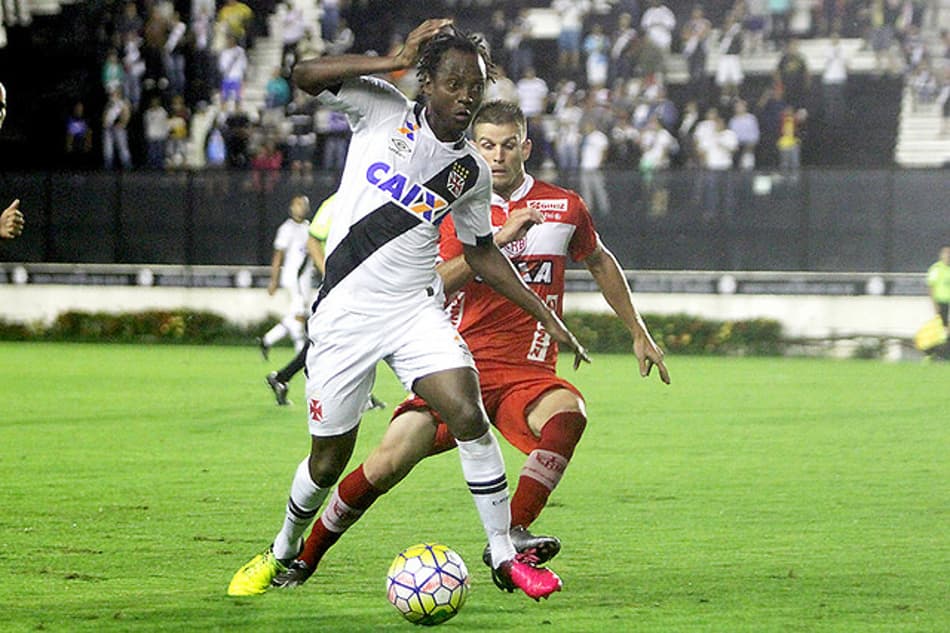Números da Bola: Estatísticas de Vasco 1×1 CRB